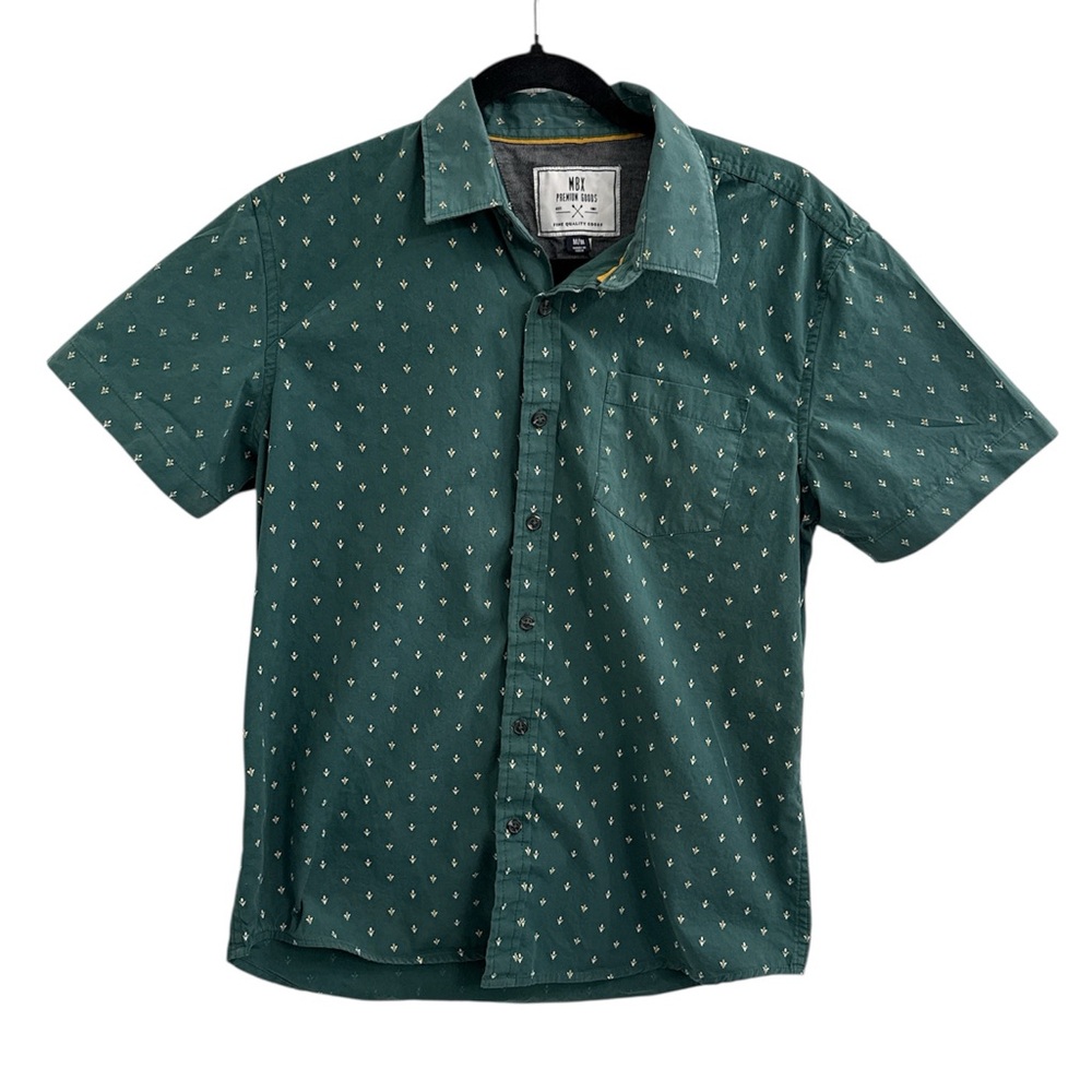 MBX Premium Goods Men’s Button Down Shirt Size Medium Casual Dress Shirt
